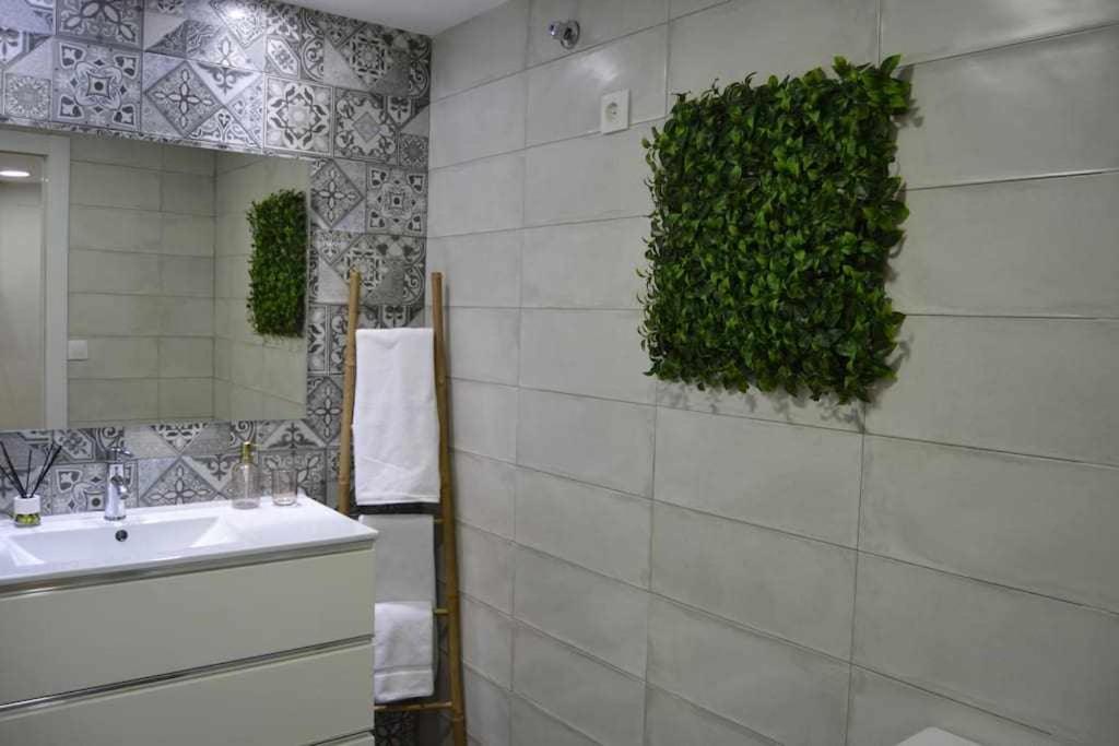Apartamento Apartamento Lirio De Agua Granada Centro Exterior foto